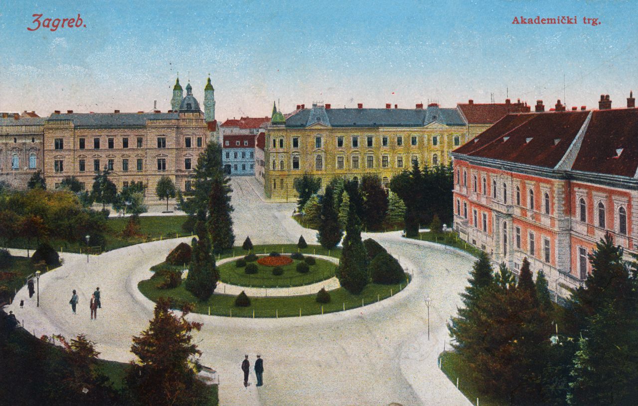 Akademički trg (današnji Trg Josipa Juraja Strossmayera) oko 1910. godine